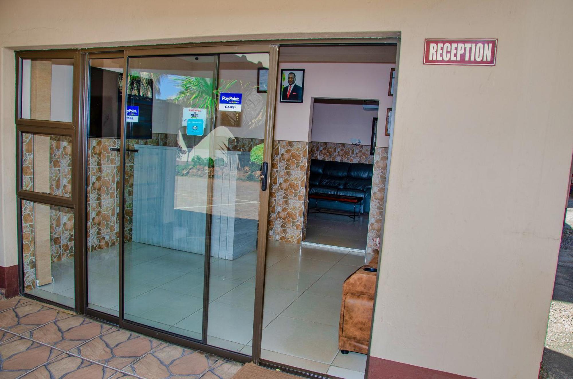 Riverstone Guest Lodge Хараре Екстер'єр фото